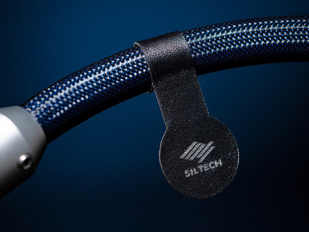 Siltech NFC-Tag an einem Kabel